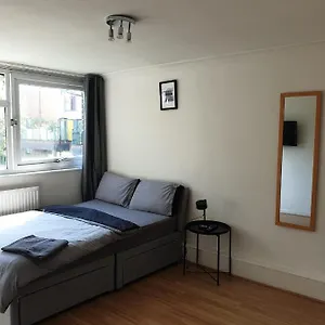 stylish-4-bedroom-london.brighton-hotels-england.com/